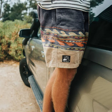 Men's Quicksilver Vintage Surf Chic Shorts