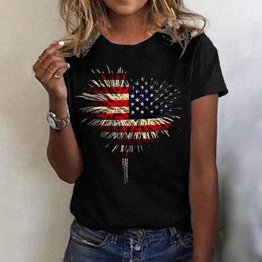 Women's American Flag Independence Chic Day Fireworks Short Sleeve Crew Neck T-shirt