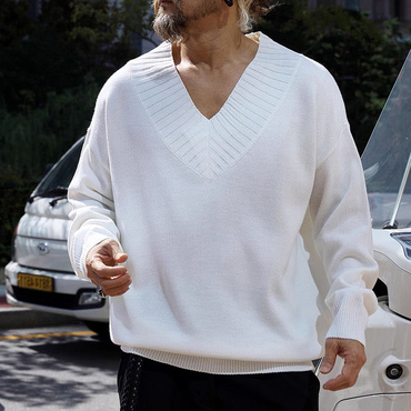 Men's V-neck Loose Knitted Chic Casual Warm Sweater