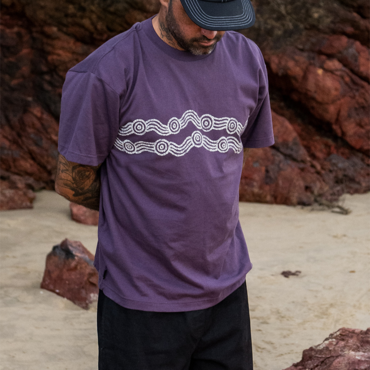 Retro Geometric Surf Chic Tee