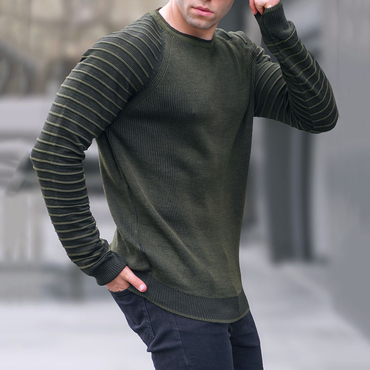 Men's Solid Color Bottoming Chic Sweater