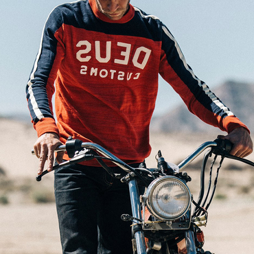 Retro Motorcycle Long Sleeve Chic T-shirt