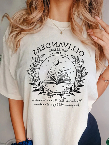 Ollivanders Wand Shop, Wizard Chic Book Shop Tshirt