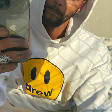 Unisex Oversized Smiley Print Chic Hoodie